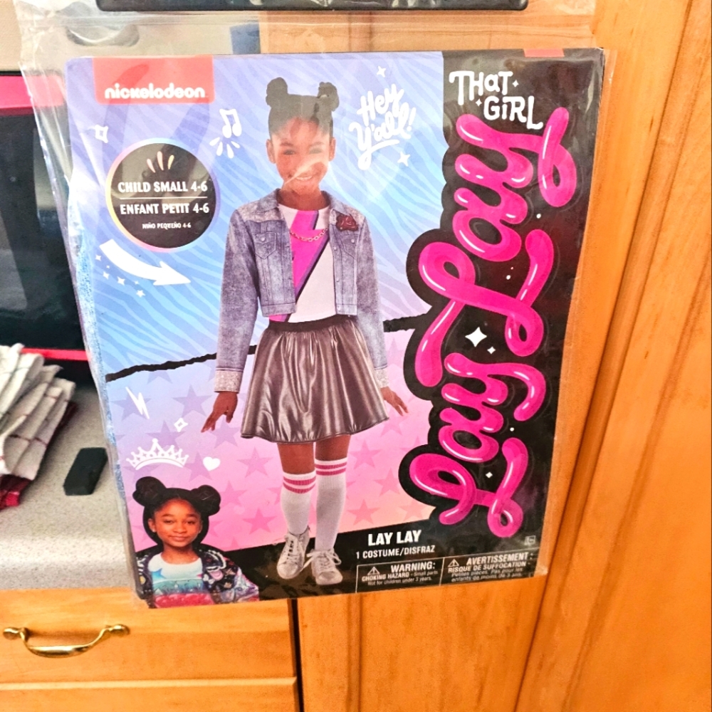 Child costume